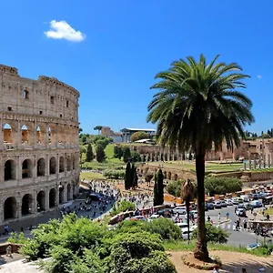 Romance Al Colosseo 2 Rome